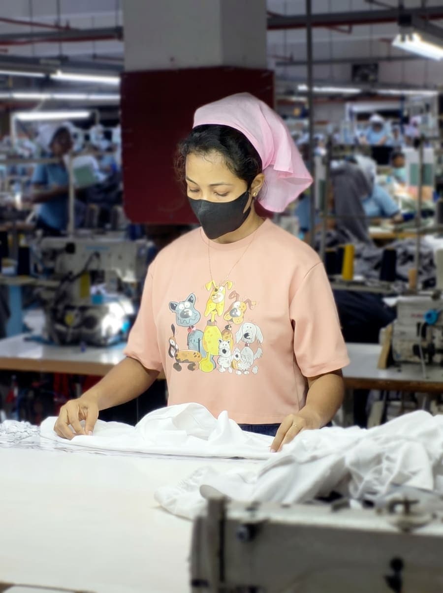 Quality inspection of garment fabric on the production floor